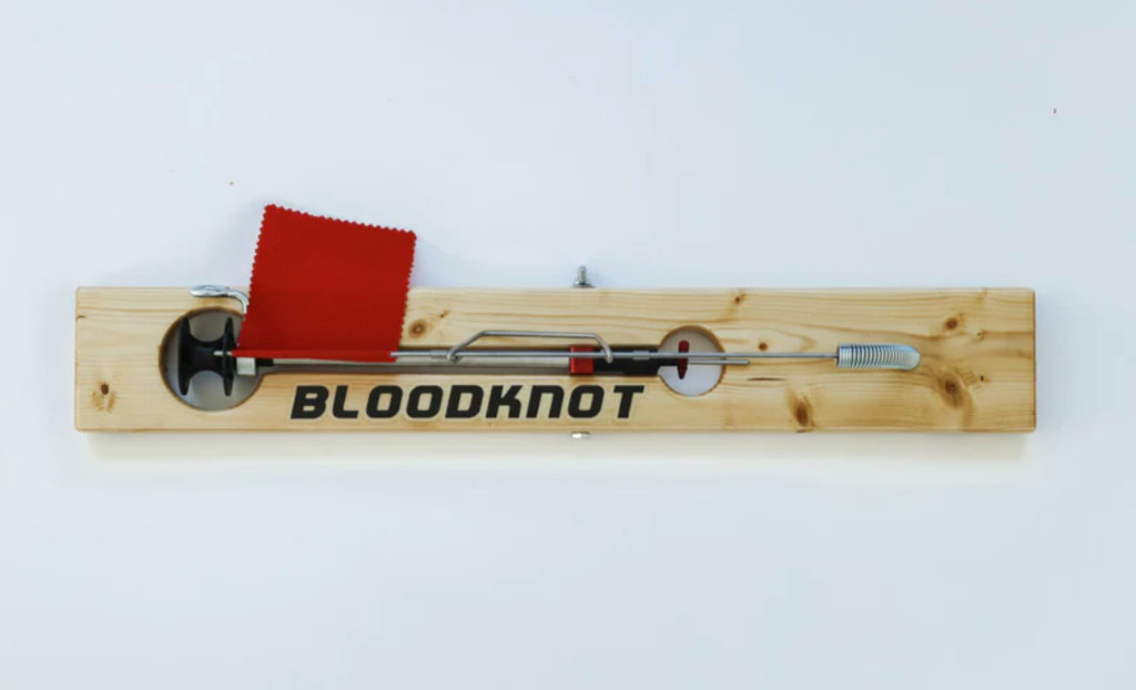 Ice fishing Tip-up, Bloodknot